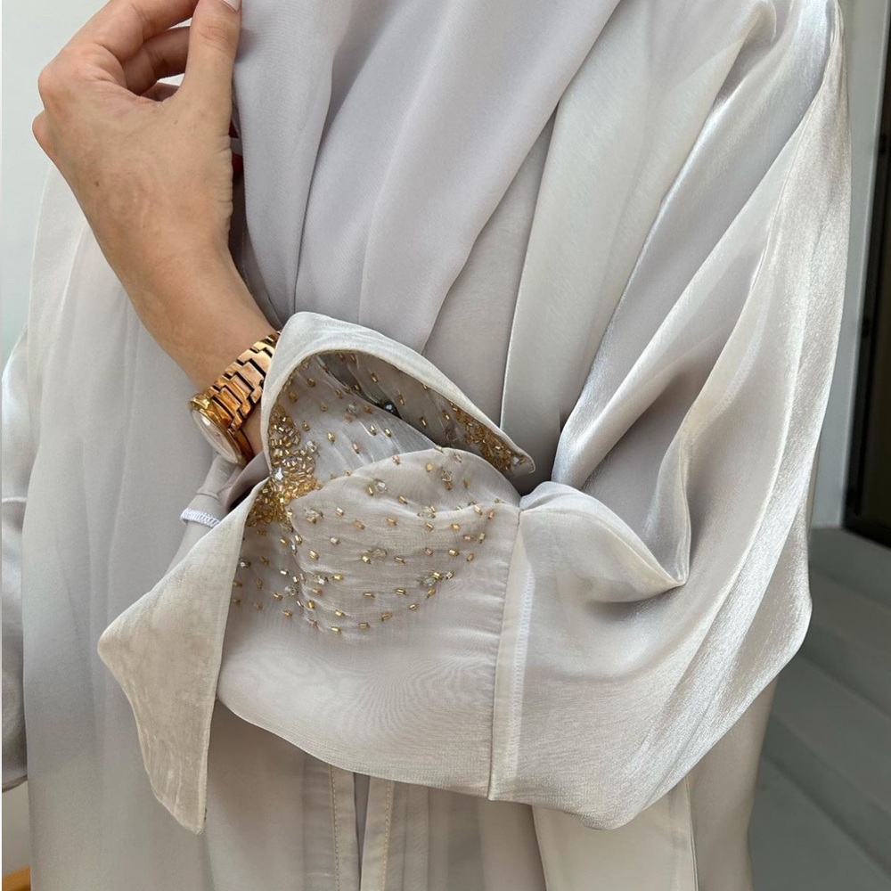 - MODESQUE 3 piece abaya set
